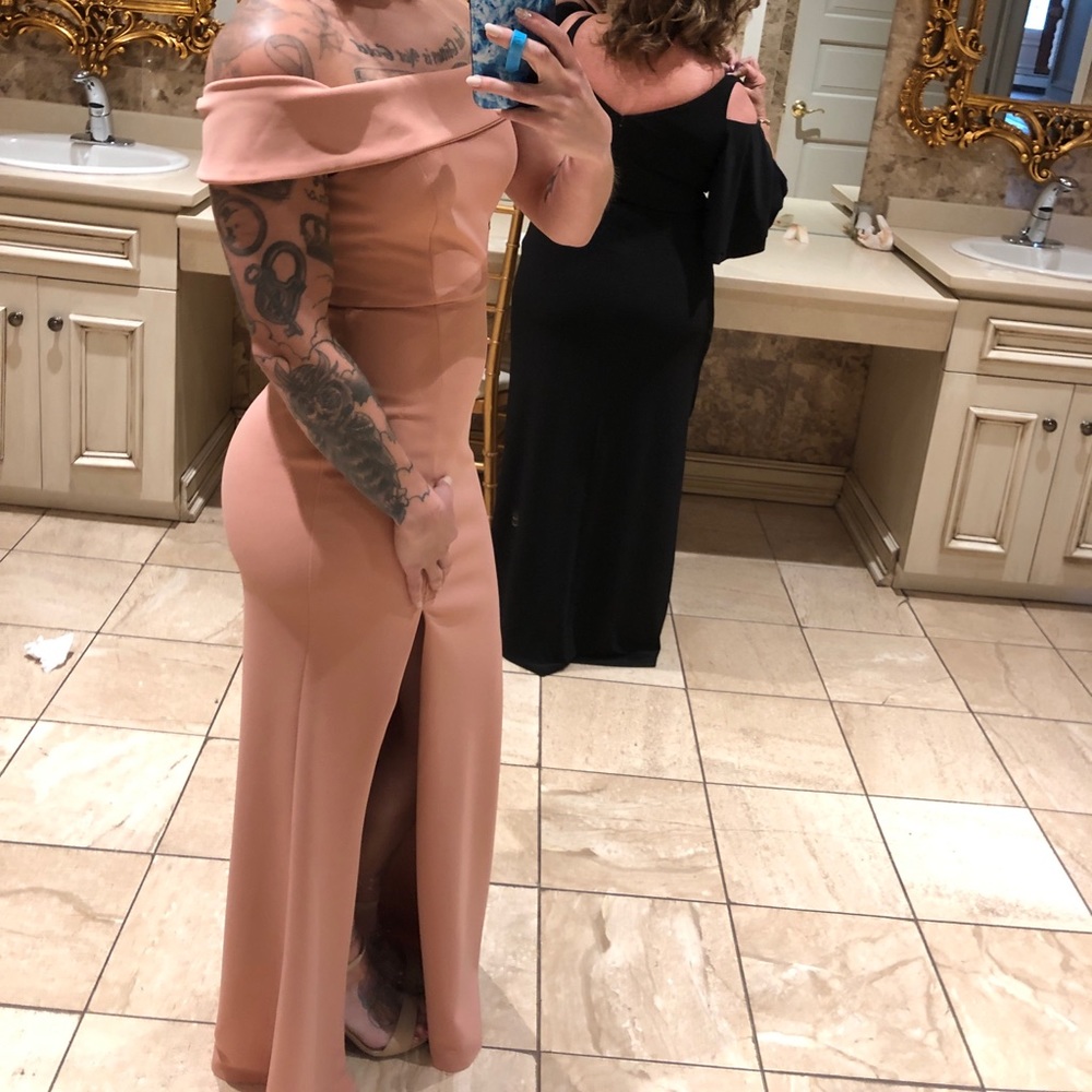 Lulus pink formal dress